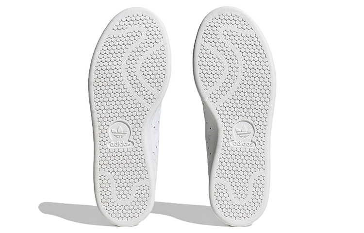 Details for （女）adidas Stan Smith '滿版浮雕三葉草 - 白紅' FZ6370