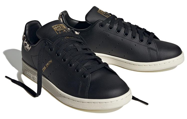 Lookbook （女款）adidas Stan Smith '黑色豹紋'  IE4633