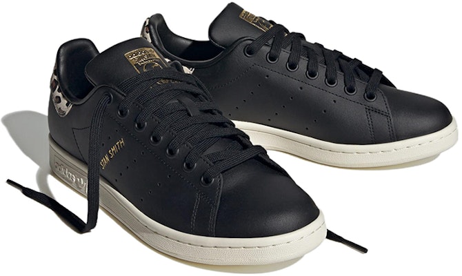 (W) adidas Stan Smith 'Harimau Bintang Hitam' IE4633 Lookbook (W) adidas Stan Smith 'Harimau Bintang Hitam' IE4633