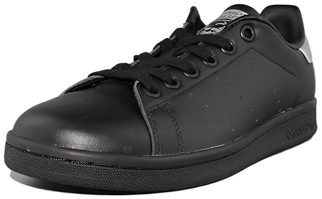 (W) adidas Stan Smith 'Hitam Perak' BB5156 Lookbook (W) adidas Stan Smith 'Hitam Perak' BB5156