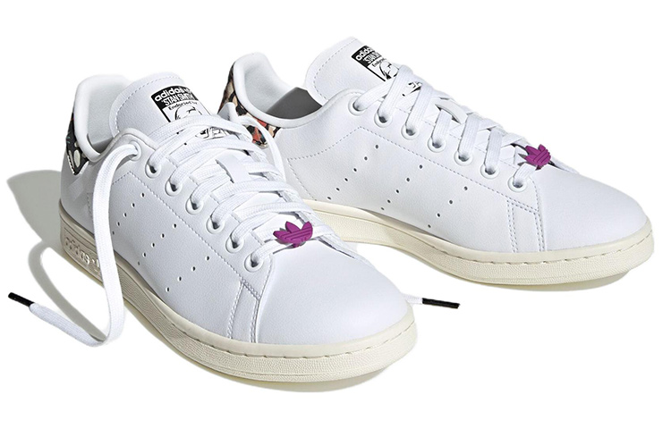Lookbook (W) adidas Stan Smith 'Butterfly Heel Tab' - Tumit Reka Bentuk Rama-Rama HP6378
