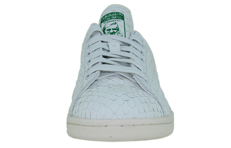 Lookbook (W) adidas Stan Smith 'Putih Kristal Hijau' S76665