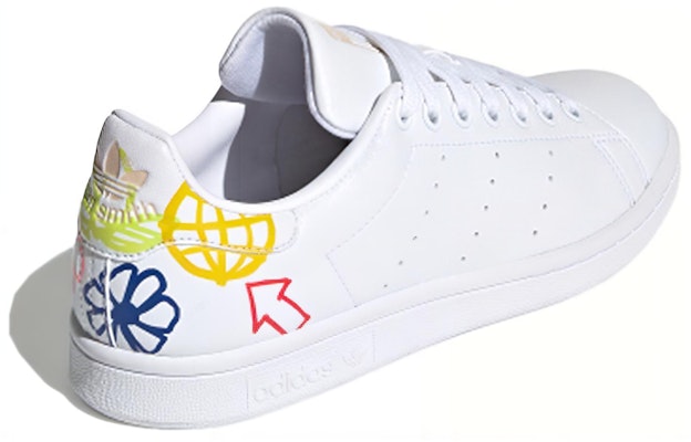 (W) 阿迪达斯 史密斯 '涂鸦' 运动鞋 FX5679 Shop (W) 阿迪达斯 史密斯 '涂鸦' 运动鞋 FX5679