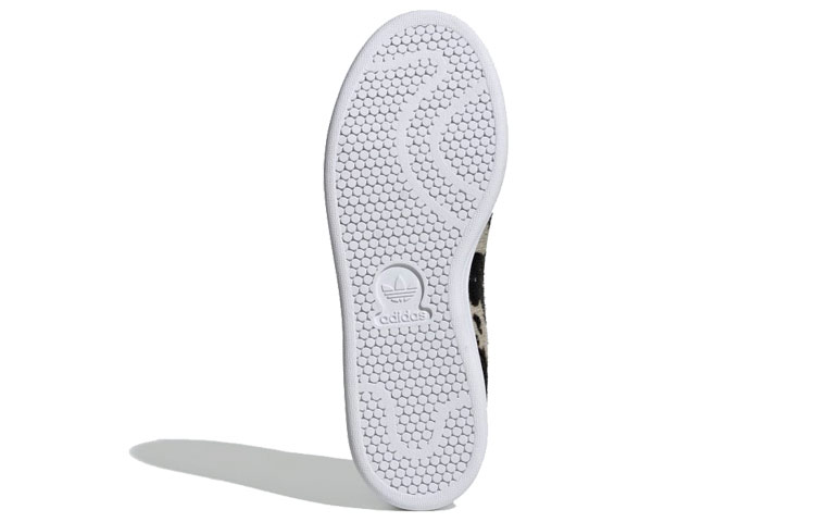 Purchase (W) adidas Stan Smith 'Cetak Sapi Berbulu' FV3087