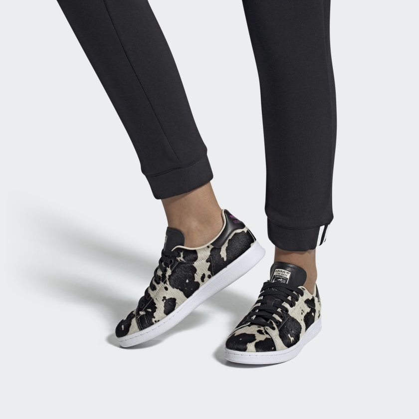 Details for (W) adidas Stan Smith 'Cetak Sapi Berbulu' FV3087