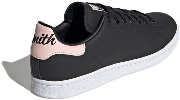 (W) 阿迪达斯斯坦·史密斯‘冰粉’ EE5866 Lookbook (W) 阿迪达斯斯坦·史密斯‘冰粉’ EE5866