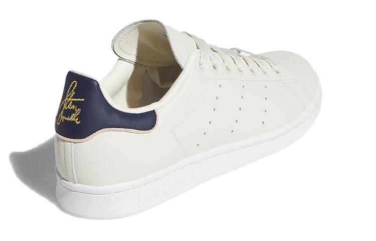 Shop (W) スタンスミス アイボリー (Sutansumisu Aiborī) B41600