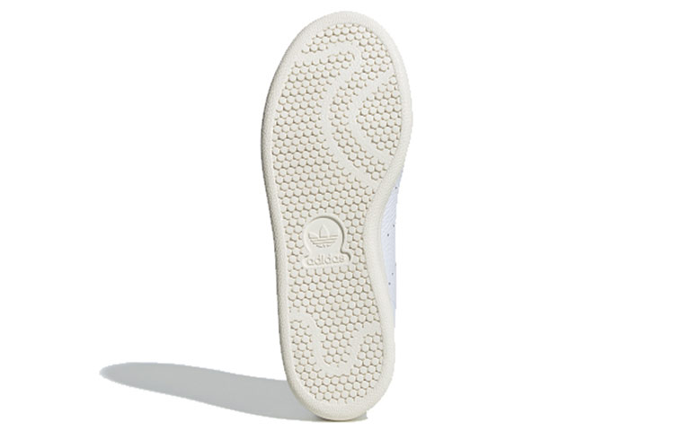 Purchase (W) 阿迪达斯Stan Smith '乳白色' CG6820