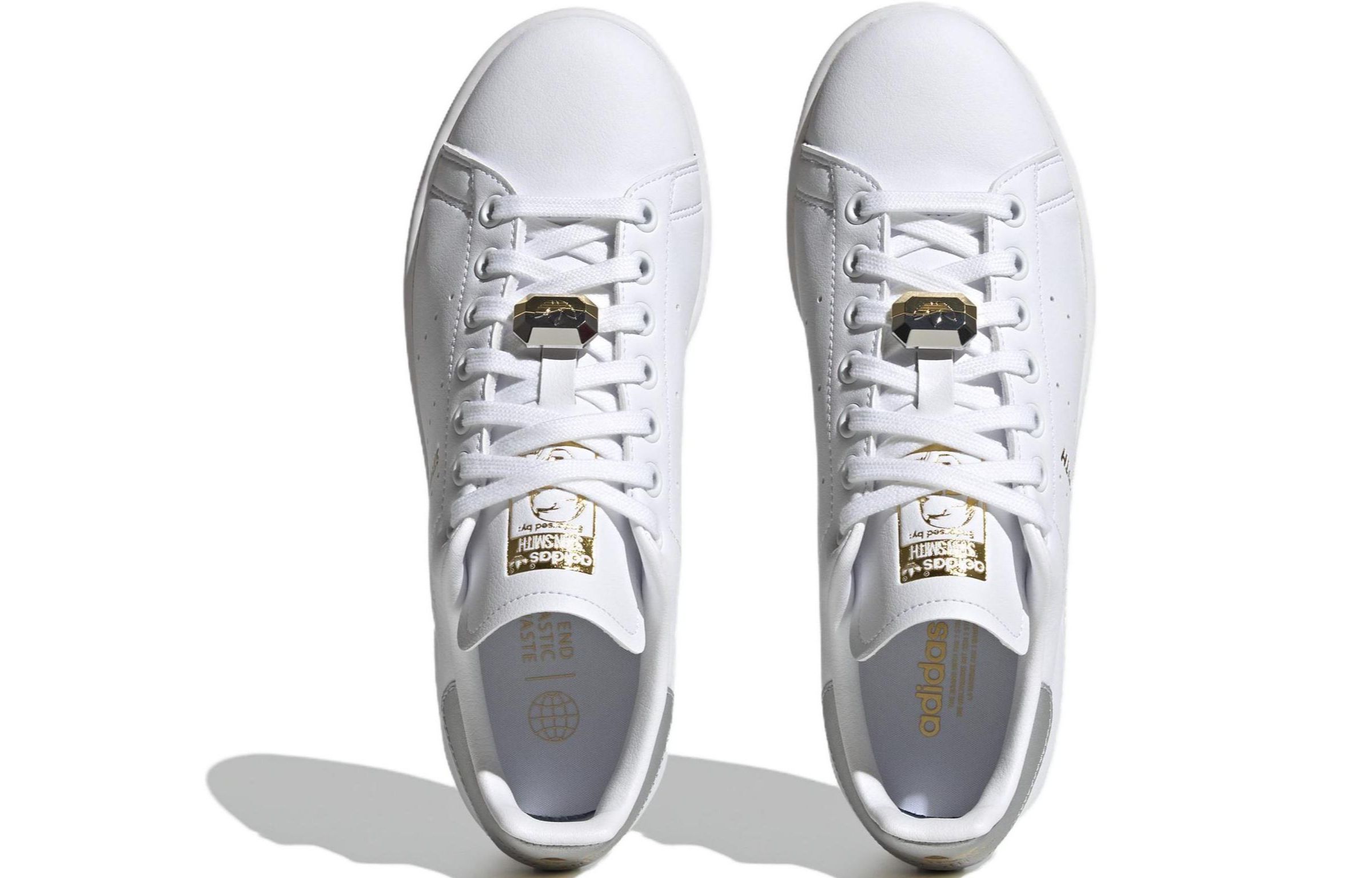Shop (W) adidas Stan Smith 'París' HQ4243