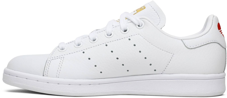 (Women) adidas Stan Smith 'Valentine's Day' FV8260 Lookbook (Women) adidas Stan Smith 'Valentine's Day' FV8260
