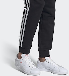 adidas originals StanSmith 白桃心 復古休閒 防滑耐磨 低筒 板鞋 女款 白粉 Details for adidas originals StanSmith 白桃心 復古休閒 防滑耐磨 低筒 板鞋 女款 白粉