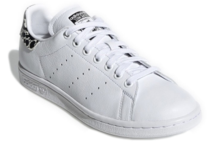Order (W) adidas Stan Smith 'Cetakan Haiwan Putih' EG2668