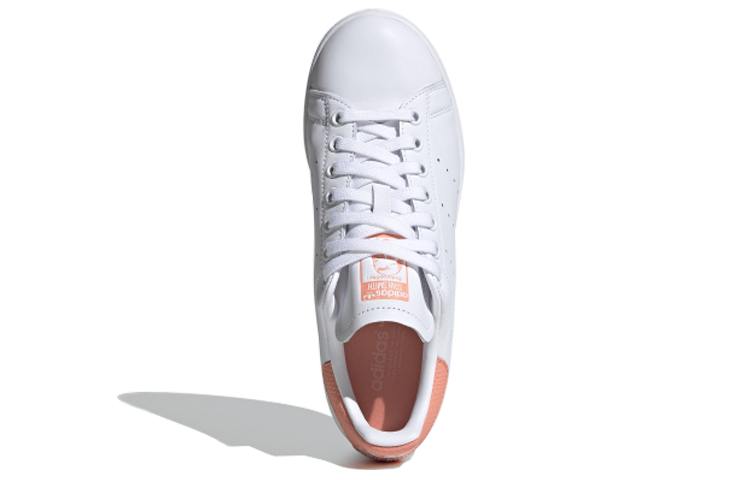 Shop (W) adidas Stan Smith 'Putih Kapur Karang' EF6884