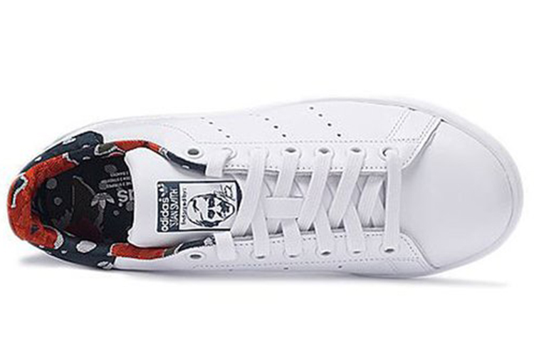 Lookbook (W) 아디다스 스탠 스미스 '화이트 플로럴' S32252