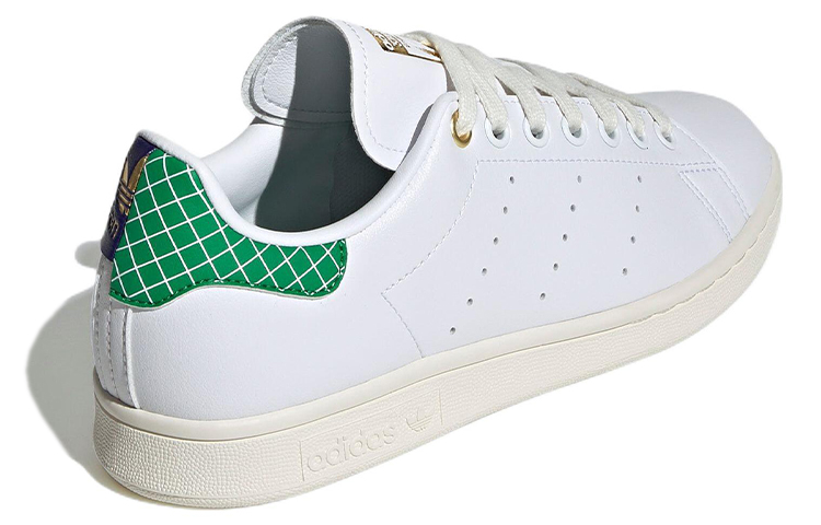 Shop （女性用）adidas Stan Smith '白綠' GW6752