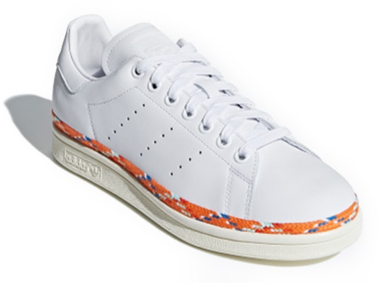 (W) adidas Stan Smith New Bold 'Oranye' Sneakers AQ1027 Lookbook (W) adidas Stan Smith New Bold 'Oranye' Sneakers AQ1027