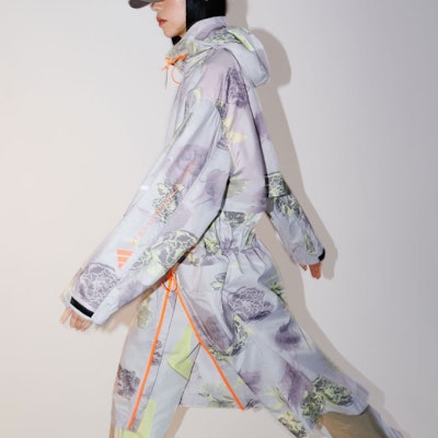 (W) 阿迪达斯Stella McCartney长款运动风衣花卉印花-浅粉色 IN3635 Sizing (W) 阿迪达斯Stella McCartney长款运动风衣花卉印花-浅粉色 IN3635