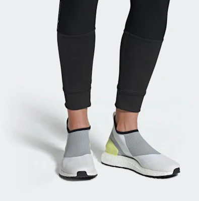 (W) adidas Stella McCartney x Ultraboost X All Terrain ''Weiß Grau Gelb'' BC0304 Sizing (W) adidas Stella McCartney x Ultraboost X All Terrain ''Weiß Grau Gelb'' BC0304