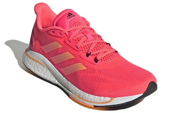 Lookbook (W) adidas Supernova+ CC ''Turbo Flash Oranje'' GX2958