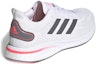 Shop (女性) adidas Supernova '白信號粉' FV6020