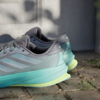 (W) 아디다스 슈퍼노바 라이즈 2 그레이/매직 그레이 메탈릭/플래시 아쿠아 JQ7691 1