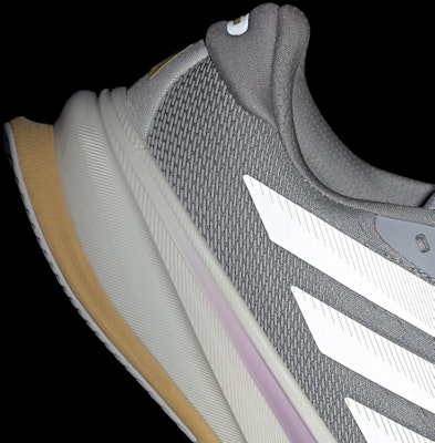 (W) 아디다스 슈퍼노바 라이즈 2 러닝화 헤일로 실버/대쉬 그레이/파우더 플럼 JQ7689 1