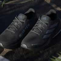 Cheap (W) adidas Supernova Rise GTX 黑色/紫粉/碳灰 JR9599
