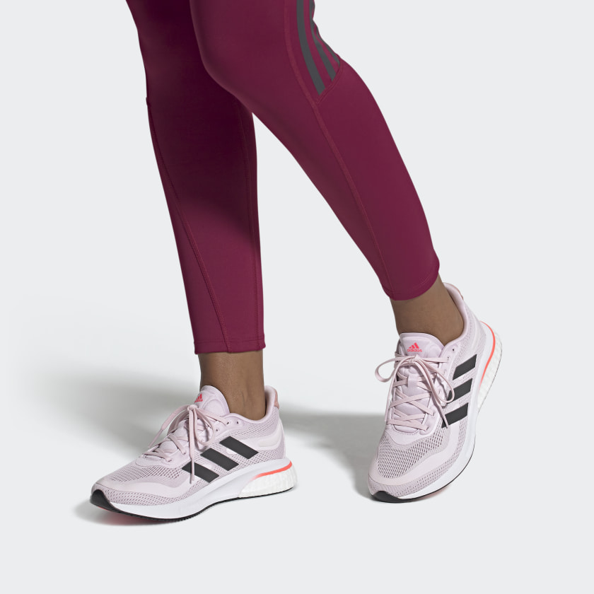 Cheap (W) adidas Supernova Wide 'Hampir Pink' Carbon GX2968