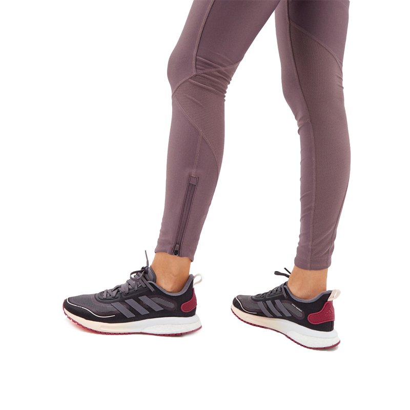 Sizing (W) adidas Supernova Winter.Rdy 'Night Metallic Berry' Sepatu Musim Dingin FV4739