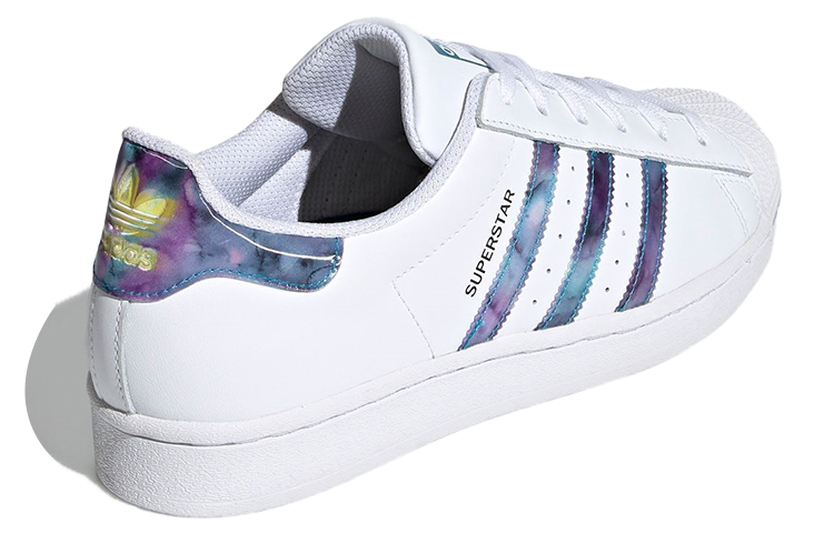 Shop adidas originals Superstar 低筒 板鞋 男女通用 白漸變紫