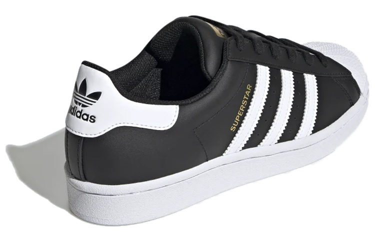Shop (W) adidas Superstar 'Hitam Putih' FV3286