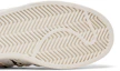 Purchase (女性)adidas Superstar '蝴蝶' GY6852