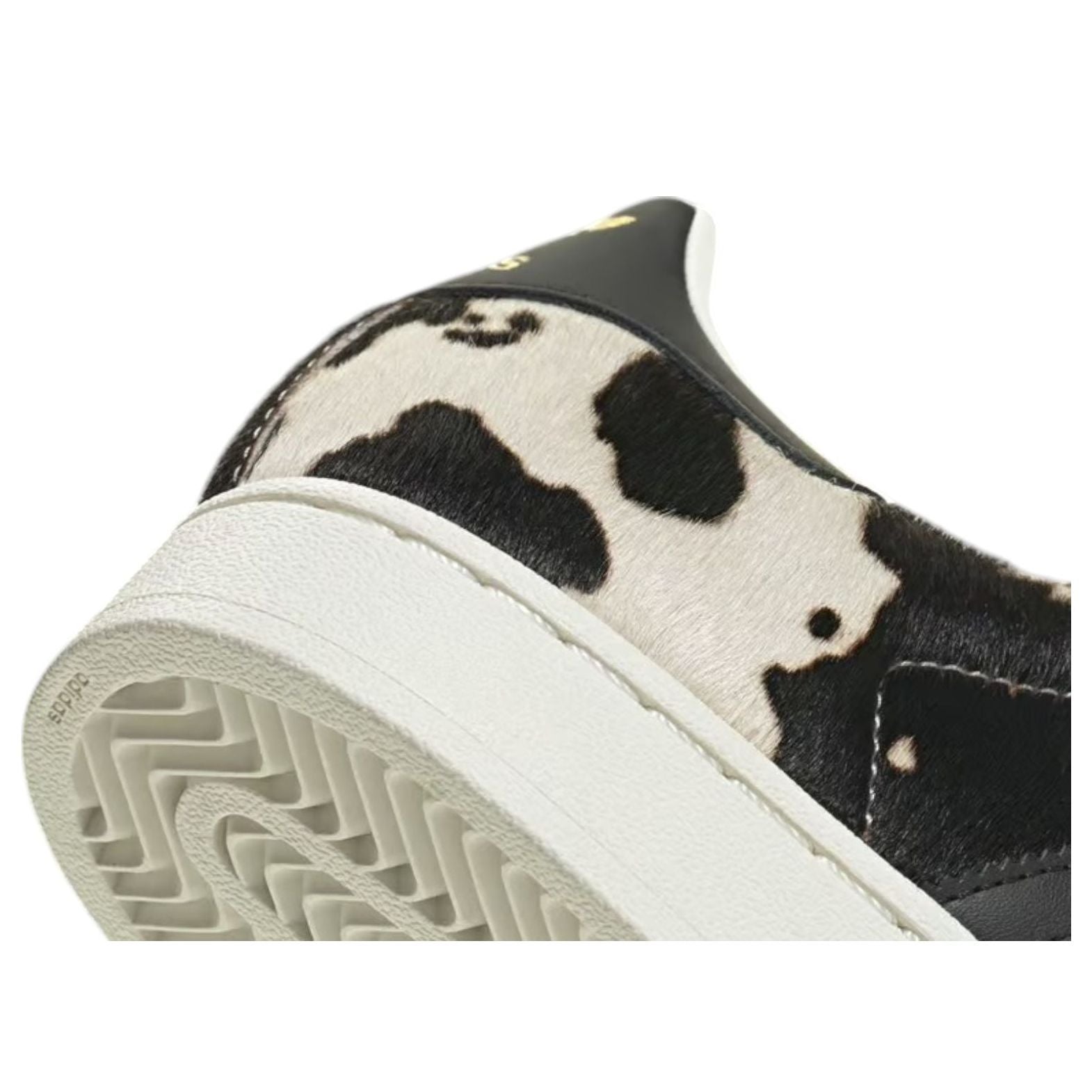 Lookbook (W) 아디다스 슈퍼스타 '카우 프린트' JP8164