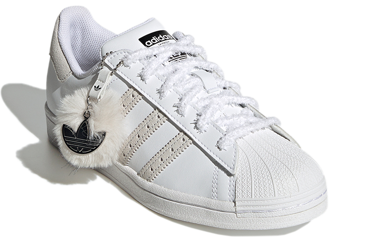 Lookbook (W) 阿迪达斯 Superstar "水晶白" GX3640