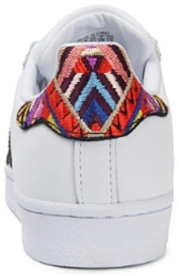 (W) adidas Superstar 'Bordado' AC8576 Shop (W) adidas Superstar 'Bordado' AC8576