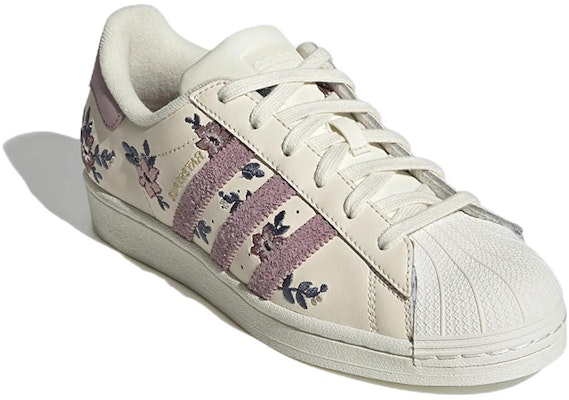 (W) 아디다스 슈퍼스타 '플라워' (Adidas Superstar 'Flower' ) H03479 Lookbook (W) 아디다스 슈퍼스타 '플라워' (Adidas Superstar 'Flower' ) H03479
