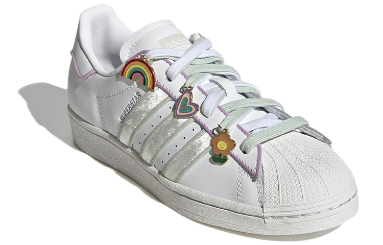 Lookbook (W) 아디다스 슈퍼스타 '레이스 주얼 - 화이트 라일락' GY9867