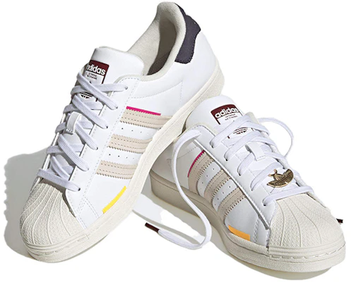 (Women) adidas Superstar 'New York City' HQ6626 Lookbook (Women) adidas Superstar 'New York City' HQ6626