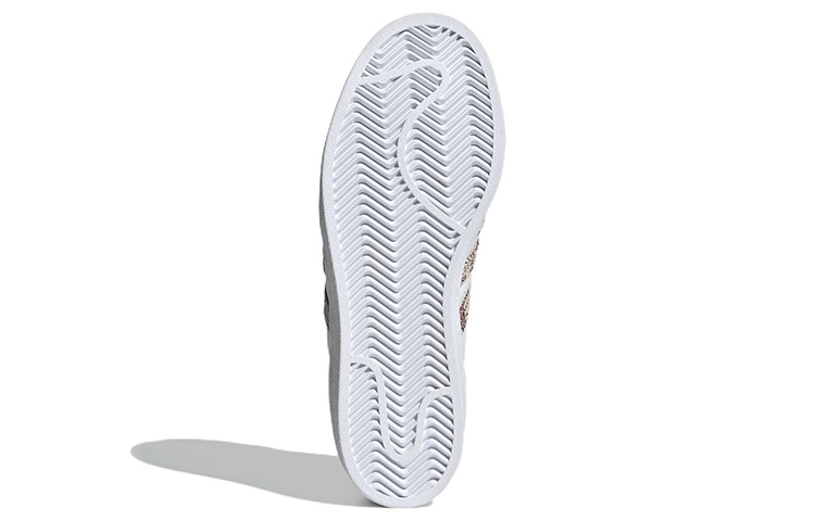 Details for （女士）adidas Superstar '格子白' GX2180