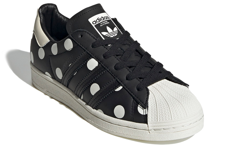 Lookbook （女款）adidas Superstar '波點印花' FZ0154