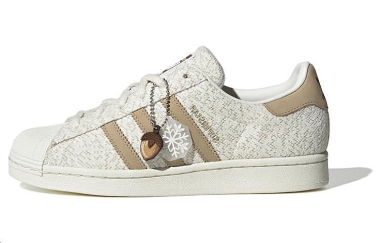 Buy (W) 阿迪达斯 Superstar "雪花与橡果" IF3883