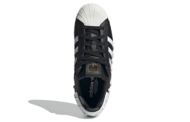 Purchase （女性）adidas Superstar 'Stitched - 黑白色' GX3419