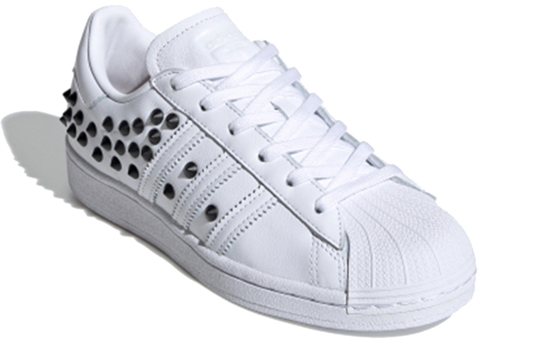Order (W) adidas Superstar 'Studs' Pria/Wanita Sneakers FV3344