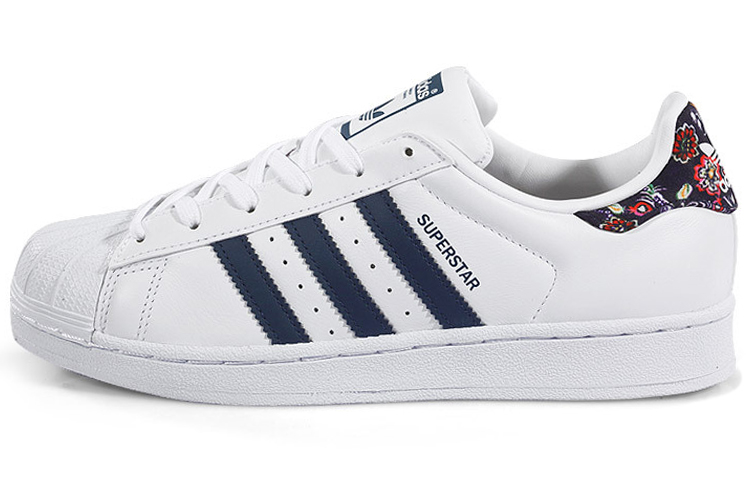 Buy (W) adidas Superstar 'Putih' S80481