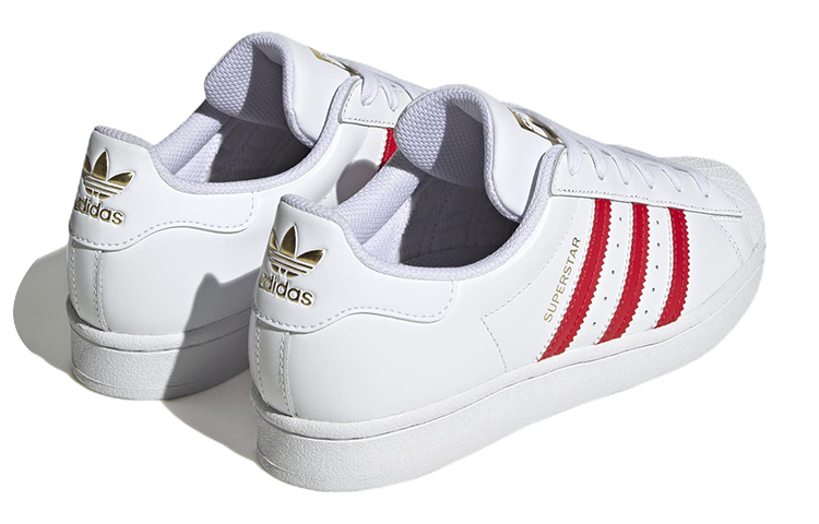 Shop （女性）adidas Superstar「白色 Better Scarlet」HQ1903