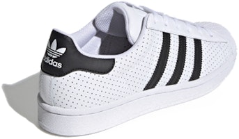 (女性)adidas 魔鬼氈經典鞋 '白黑打孔' FV3444 Lookbook (女性)adidas 魔鬼氈經典鞋 '白黑打孔' FV3444