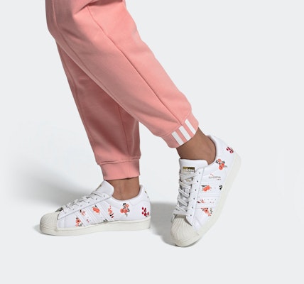 (W) 아디다스 슈퍼스타 '화이트 플로럴' FY8768 Sizing (W) 아디다스 슈퍼스타 '화이트 플로럴' FY8768