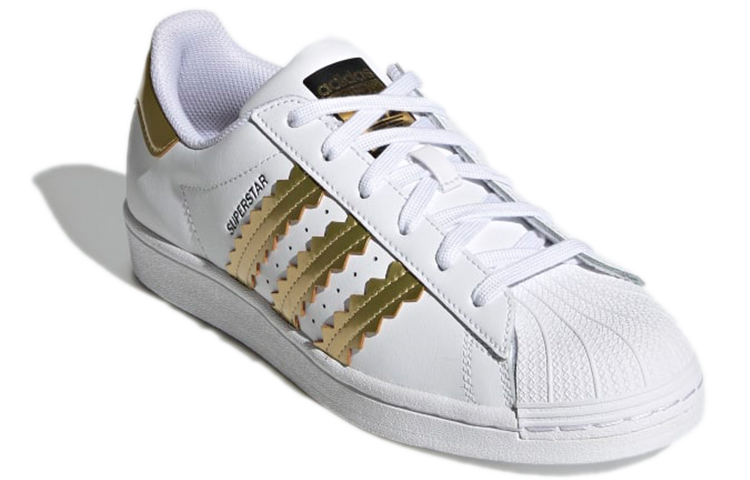 Lookbook (W) adidas Superstar ''Wit Matte Goud'' H03915