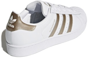 (W) アディダス スーパースター "ホワイトメタリック" CG5463 Lookbook (W) アディダス スーパースター "ホワイトメタリック" CG5463