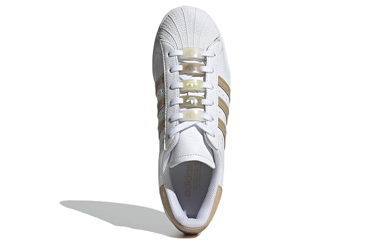 Shop (W) adidas Superstar 'Blanco Nude Pálido' GZ0868